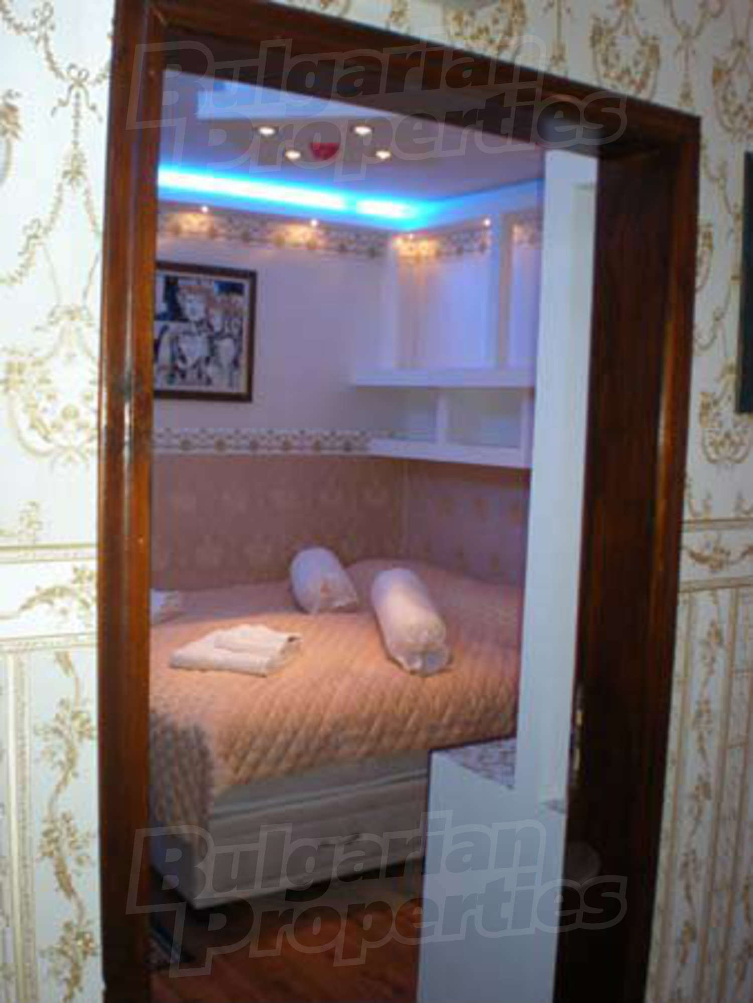 Gallery Picture 17