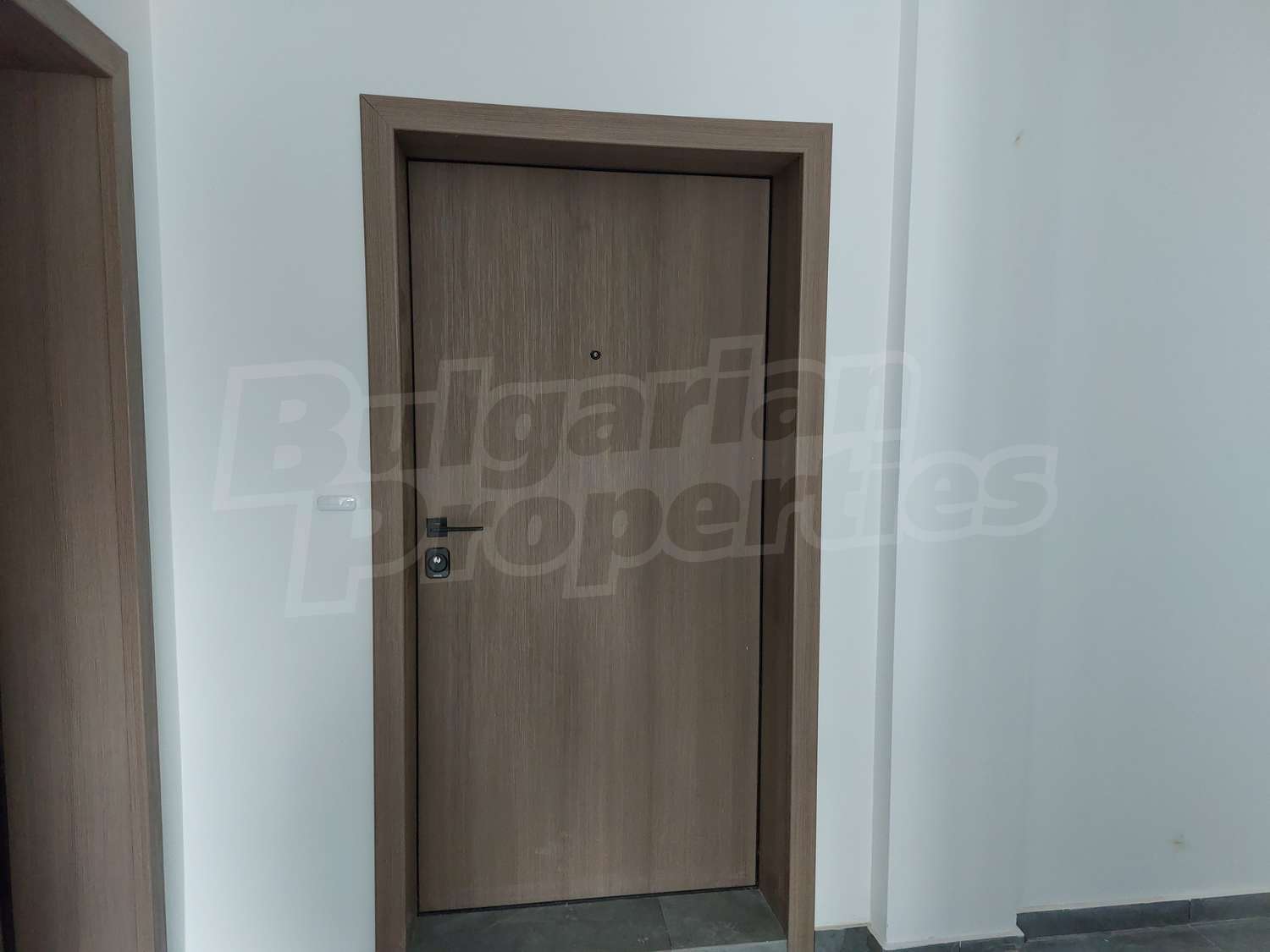 Gallery Picture 14