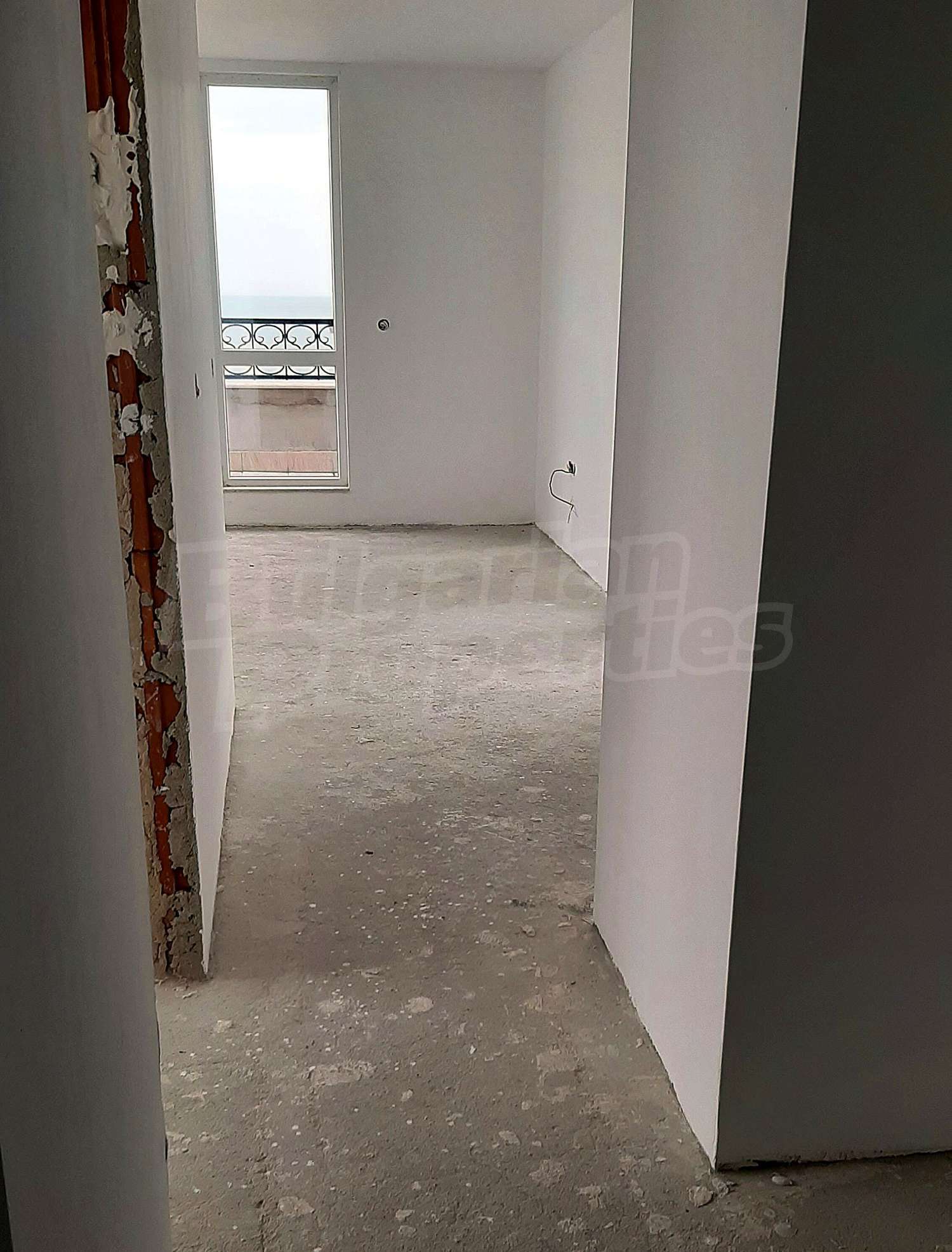 Gallery Picture 33