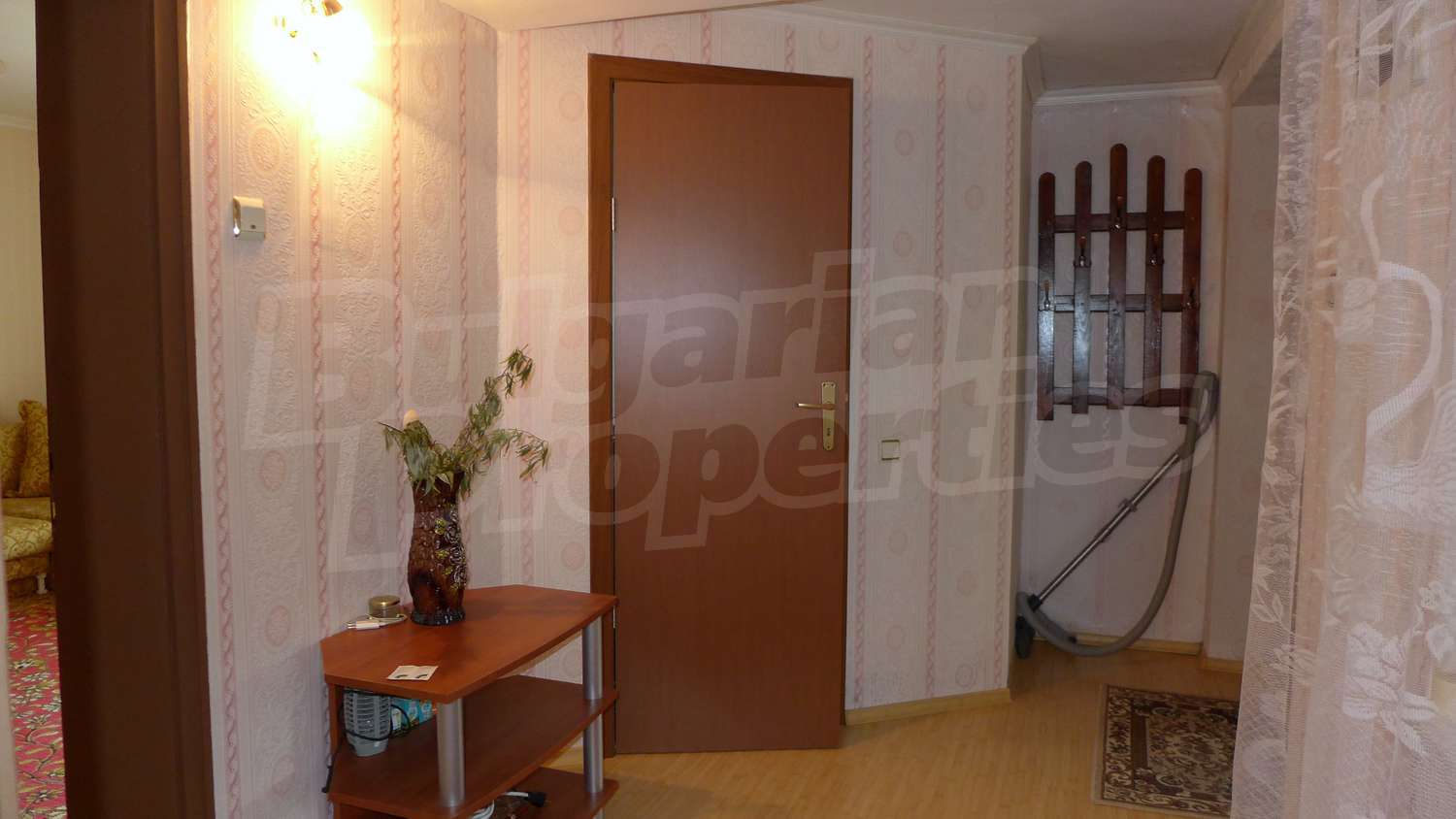 Gallery Picture 24