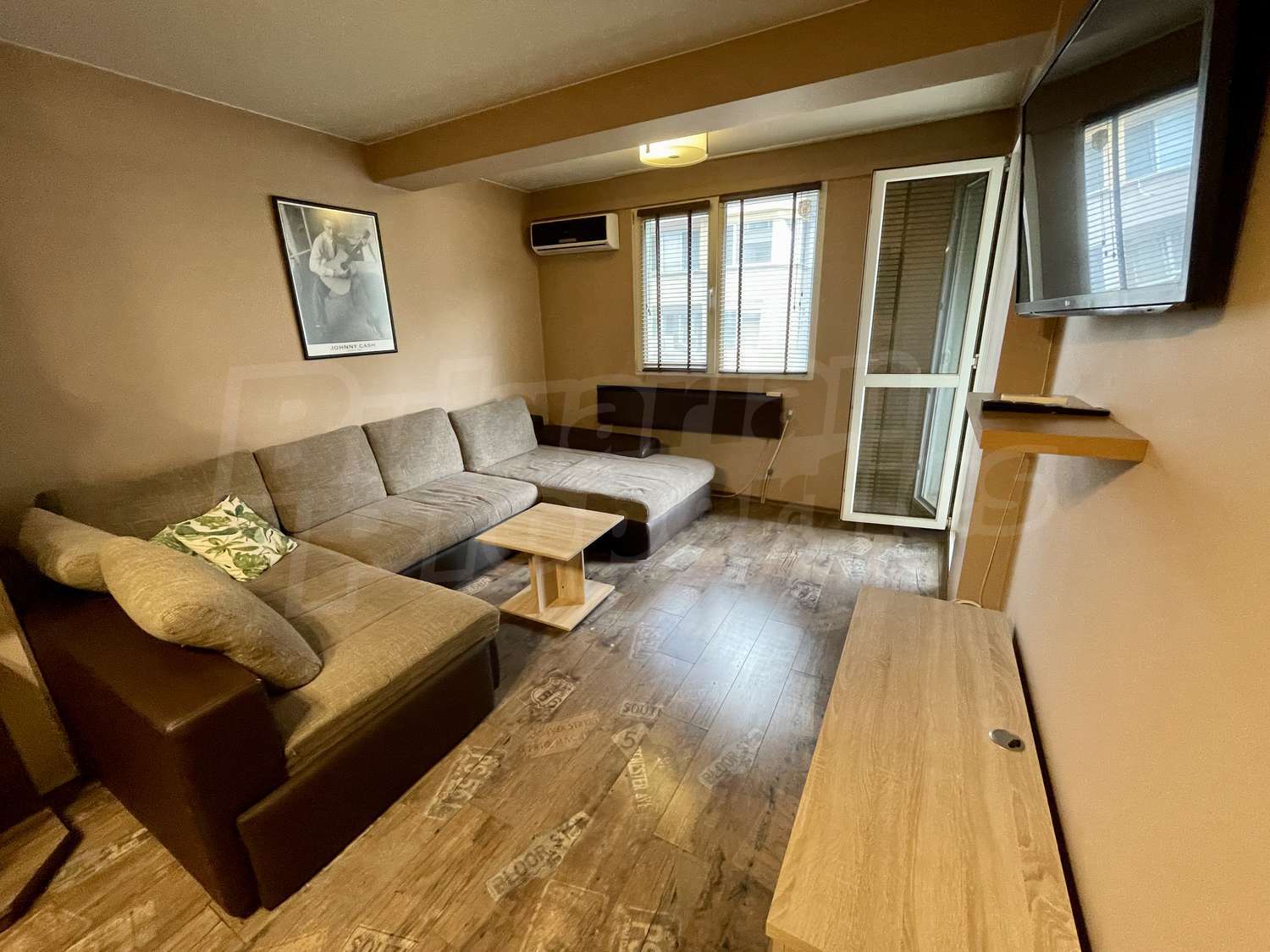Gallery Picture 11