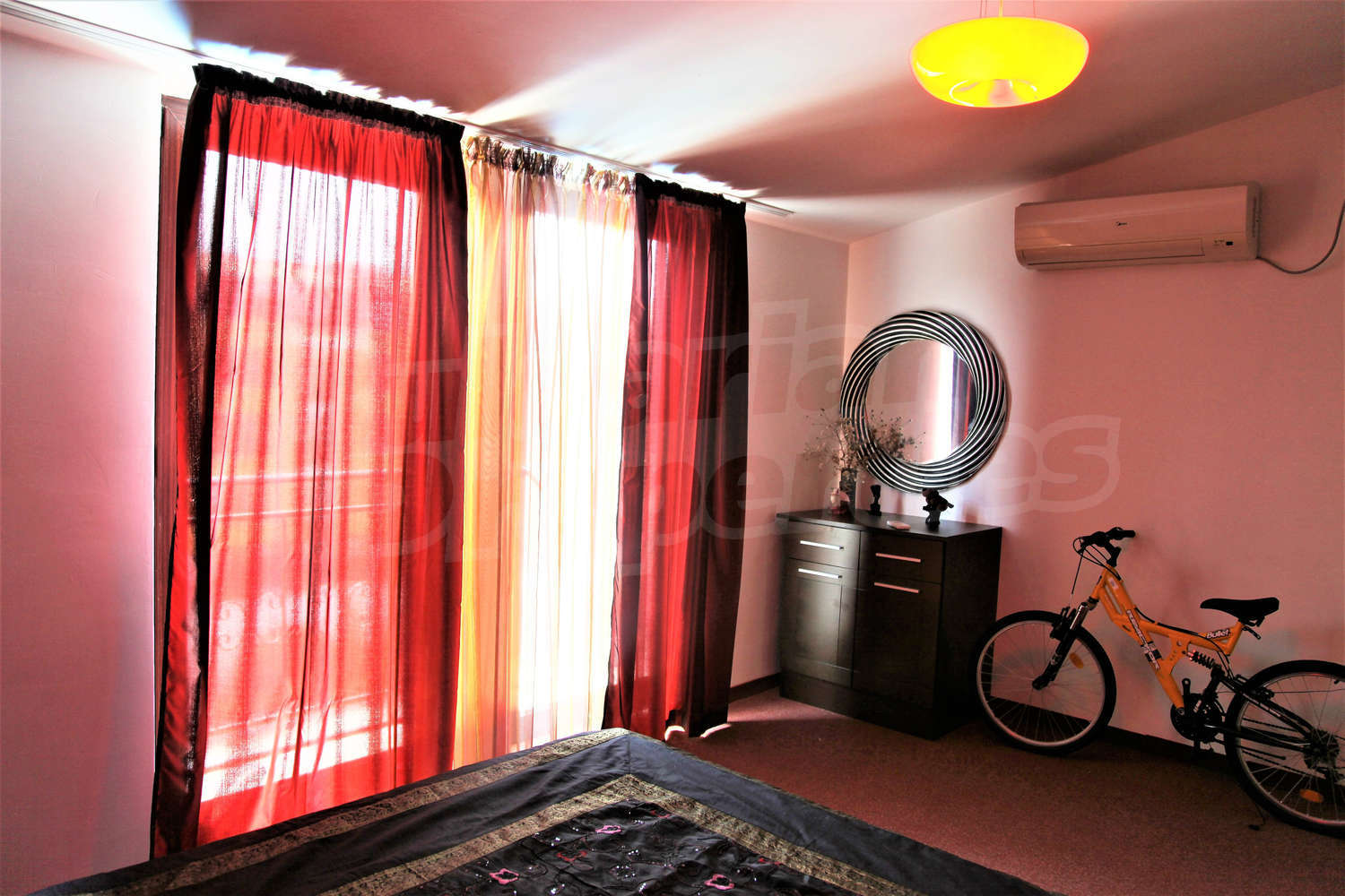 Gallery Picture 7