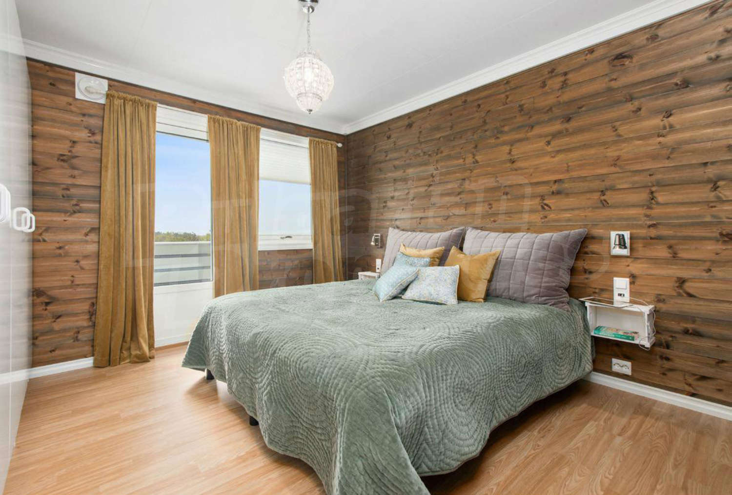 Gallery Picture 33