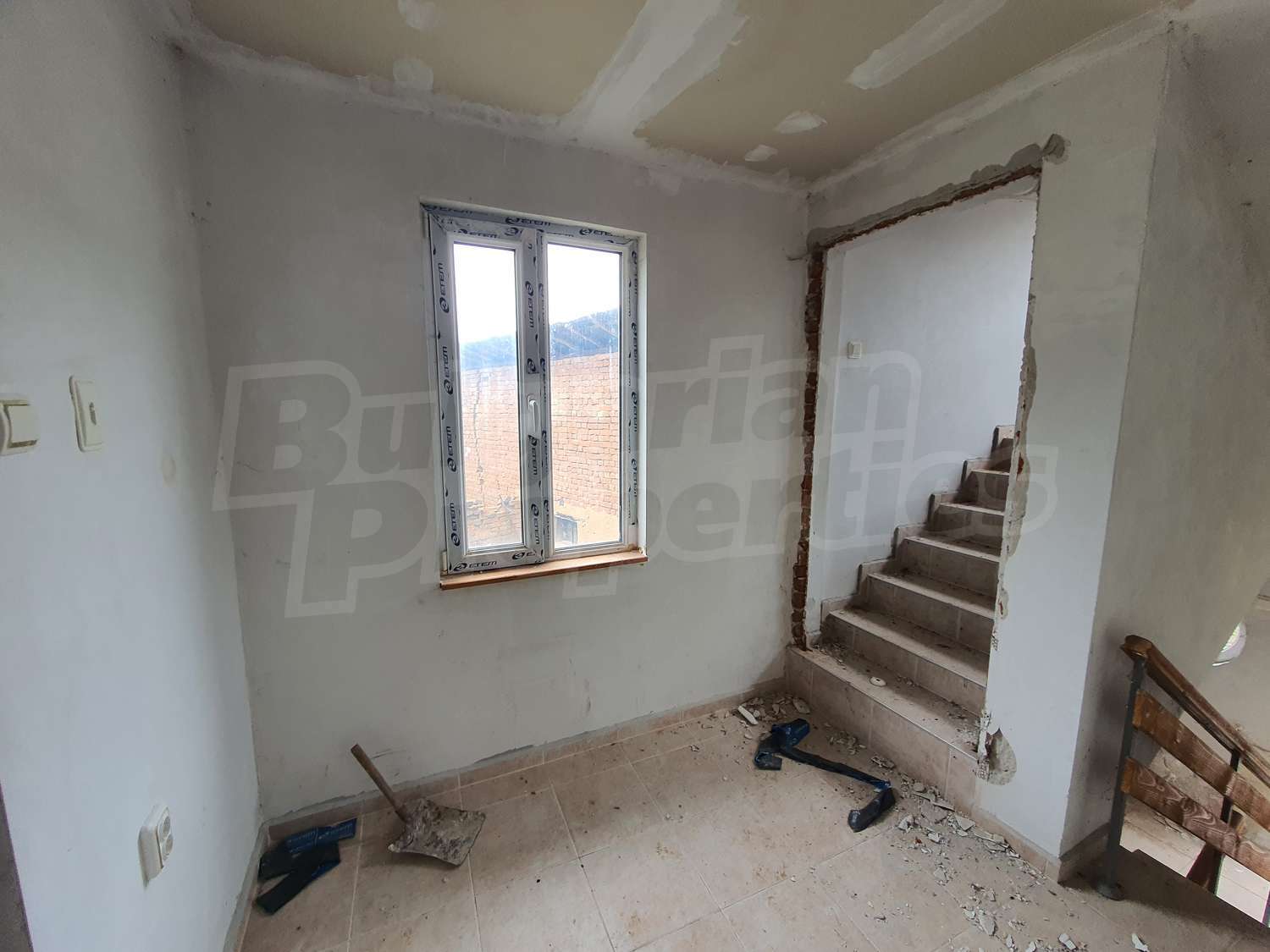 Gallery Picture 15