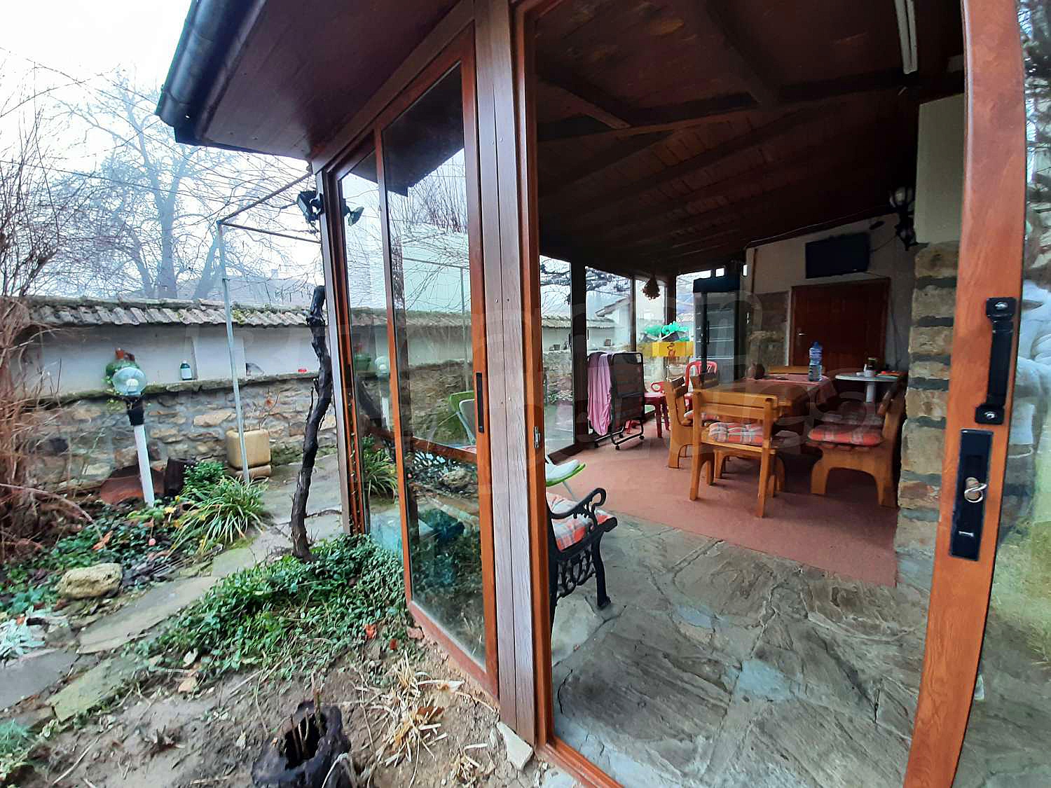 Gallery Picture 14