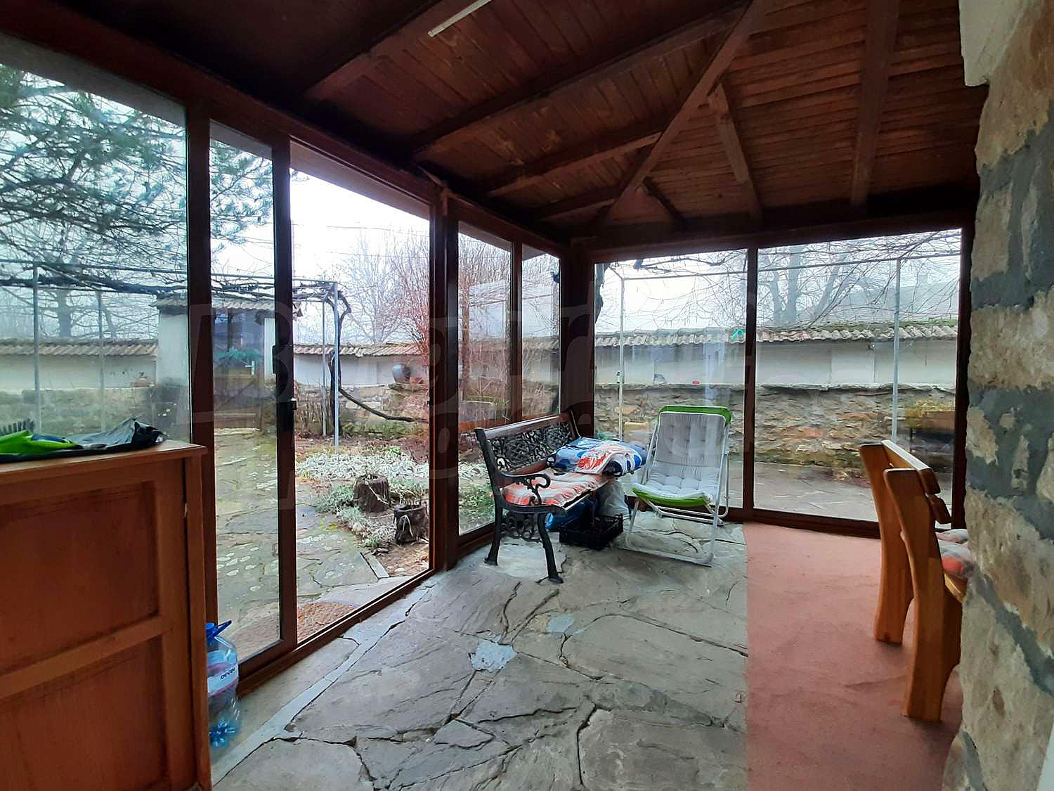 Gallery Picture 15