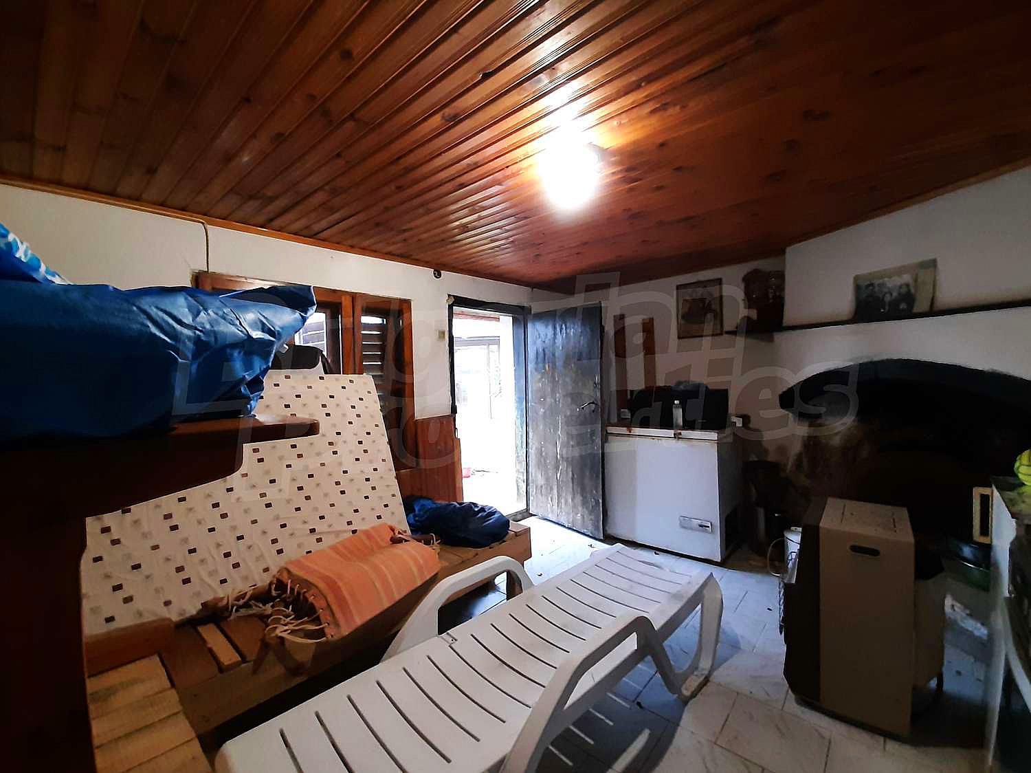 Gallery Picture 34