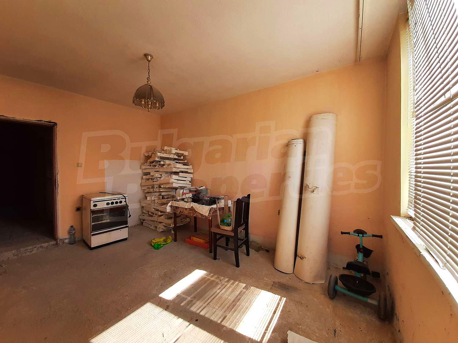 Gallery Picture 12