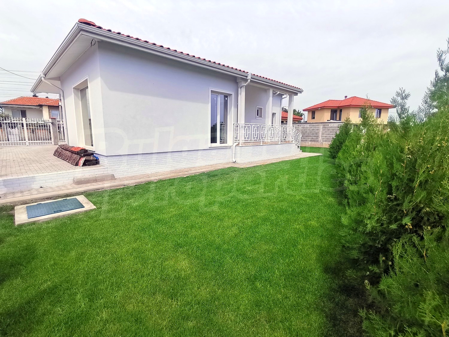 House for sale near Plovdiv, Bulgaria. Spacious house with a garden