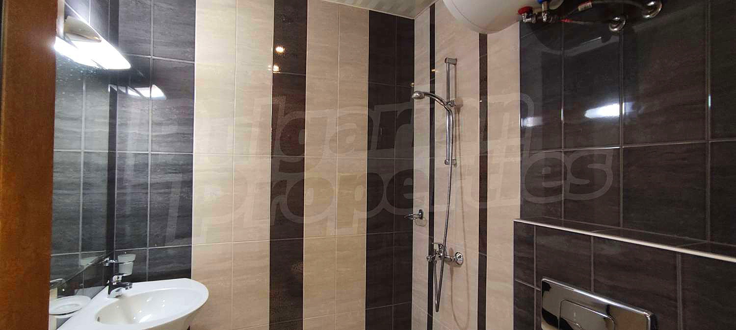 Gallery Picture 8
