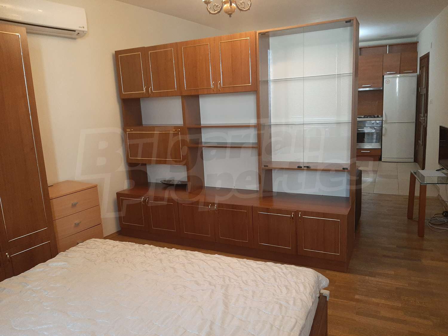 Gallery Picture 5