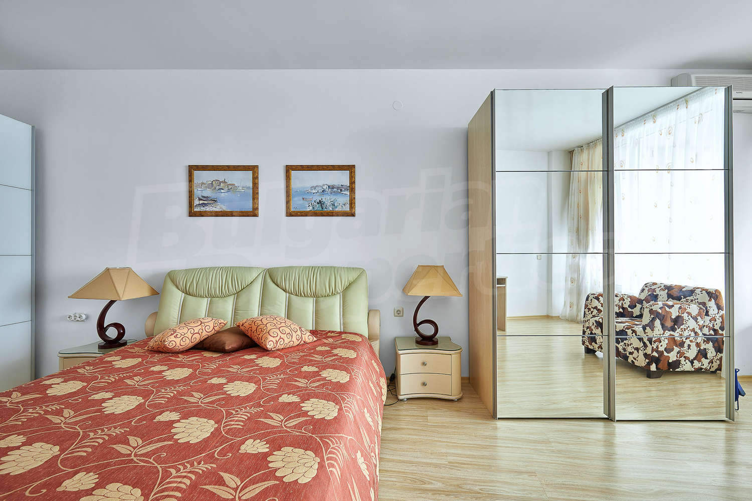 Gallery Picture 11
