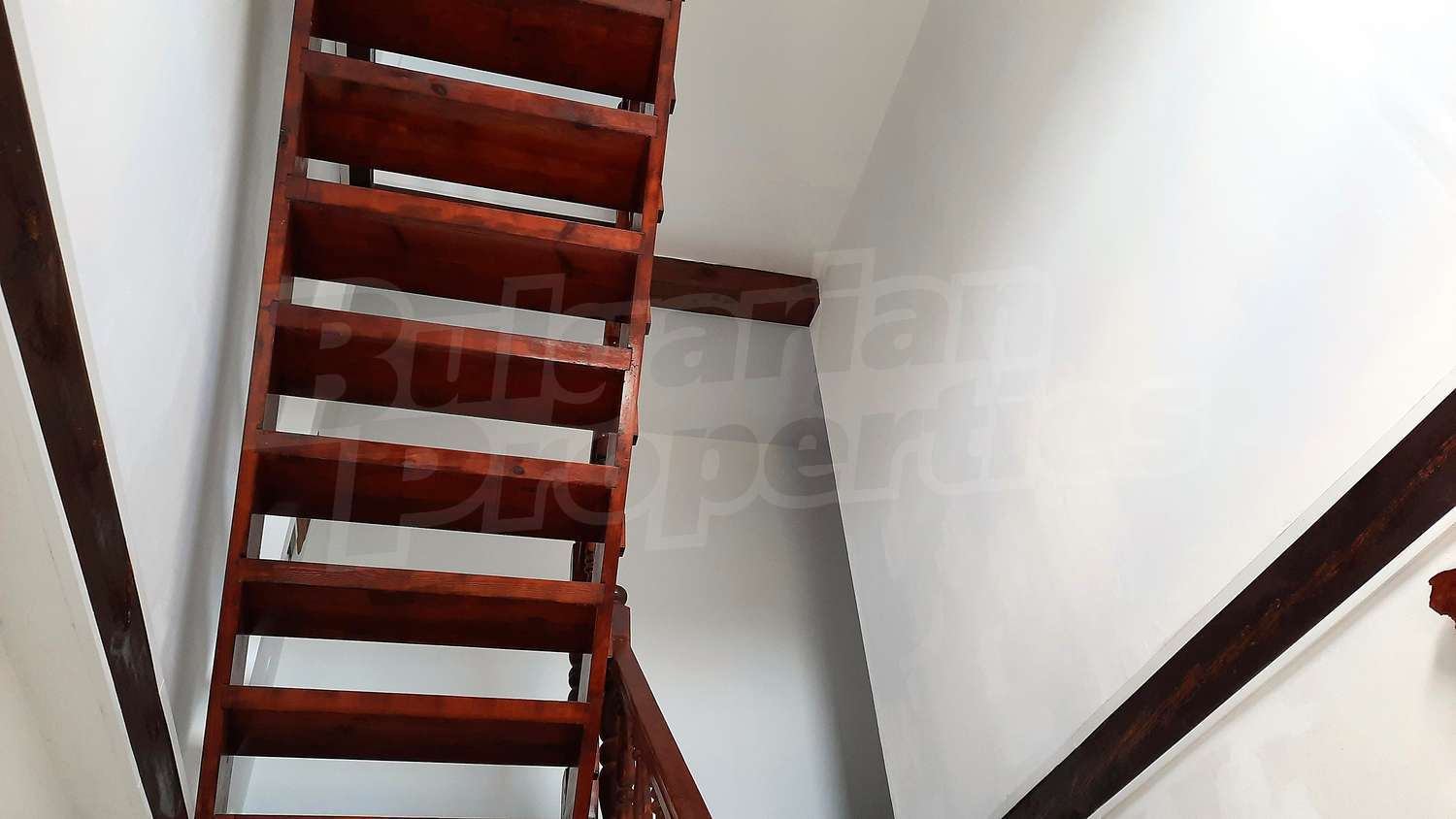 Gallery Picture 25