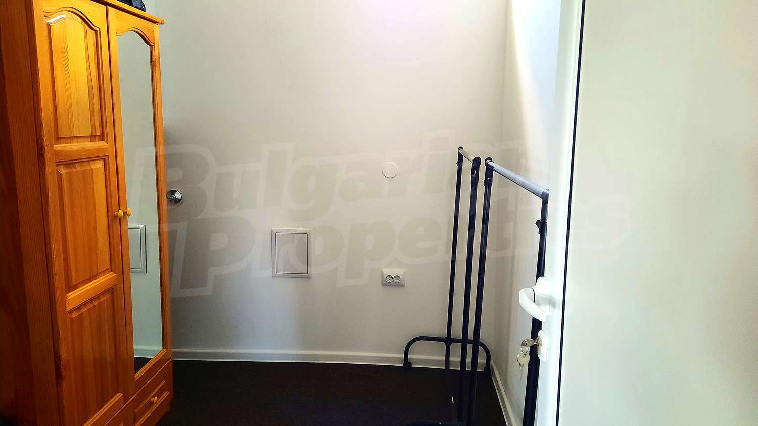 Gallery Picture 33