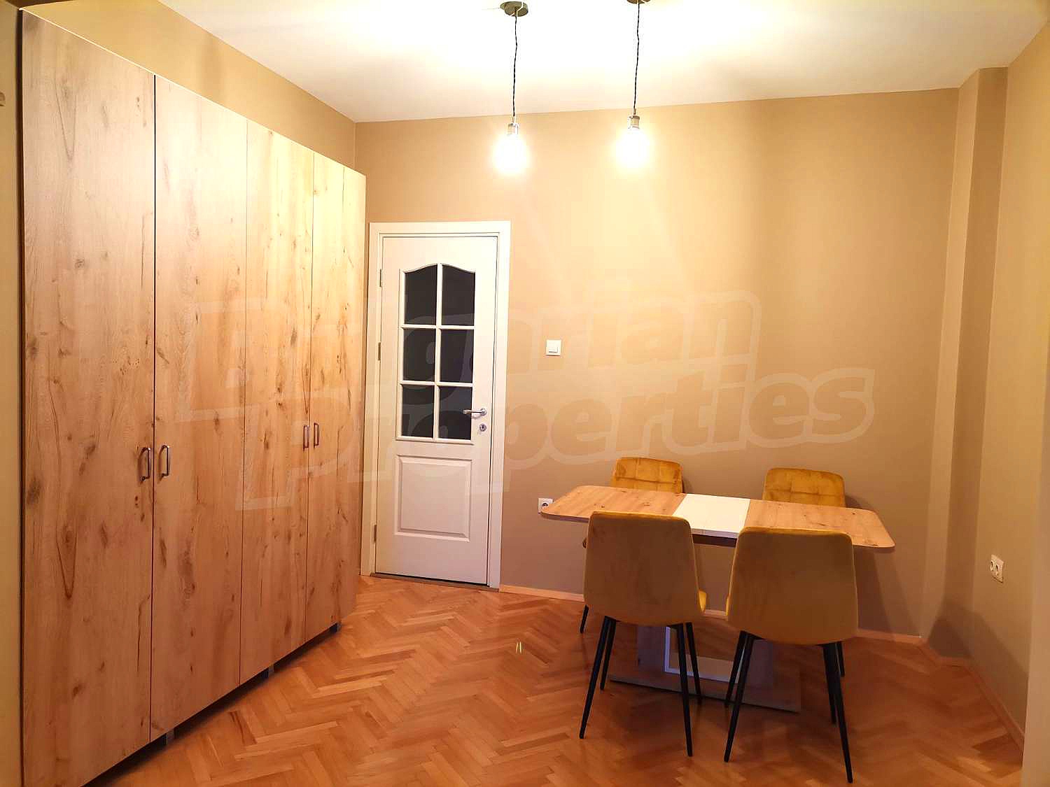 Gallery Picture 6