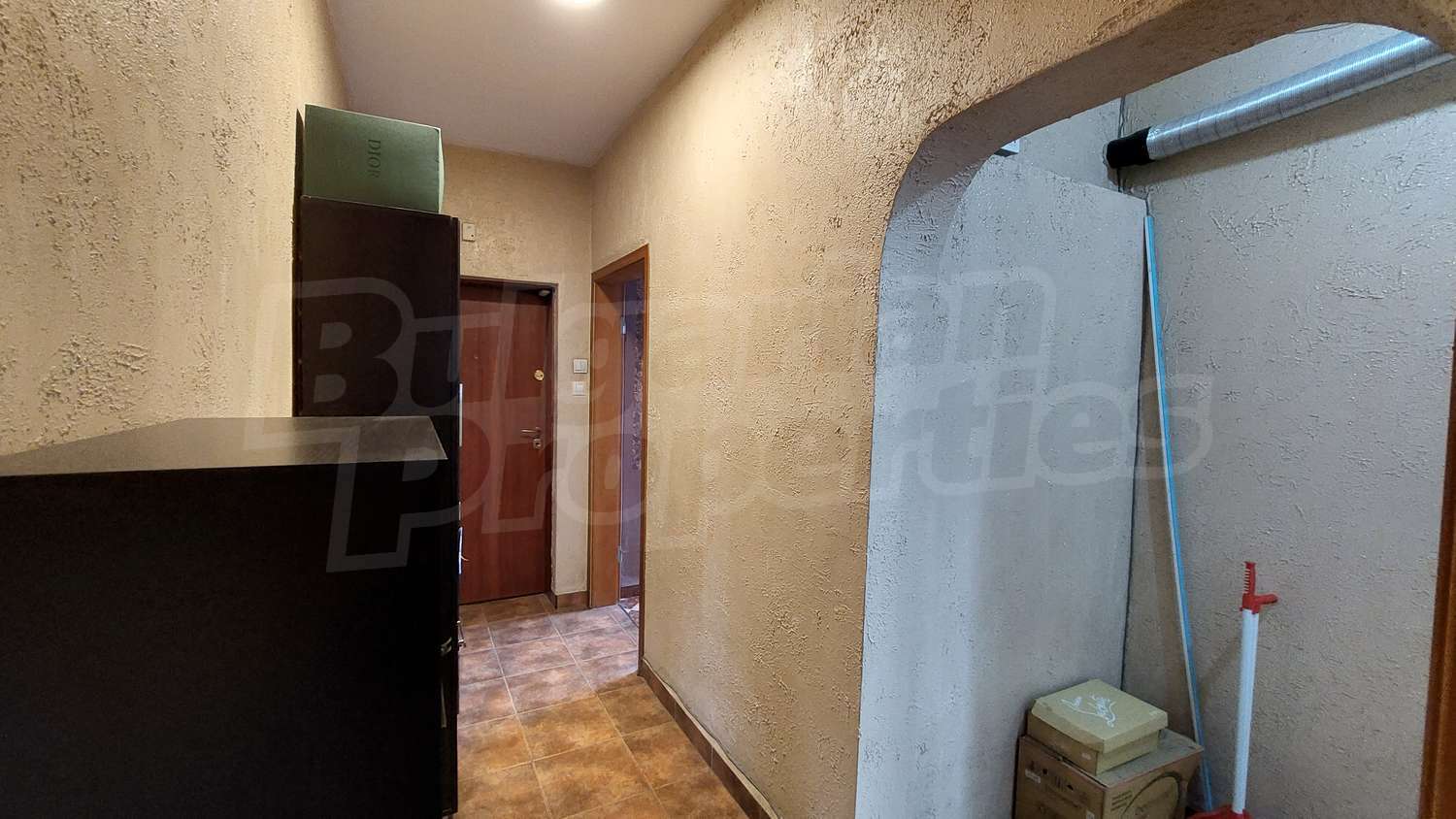 Gallery Picture 14