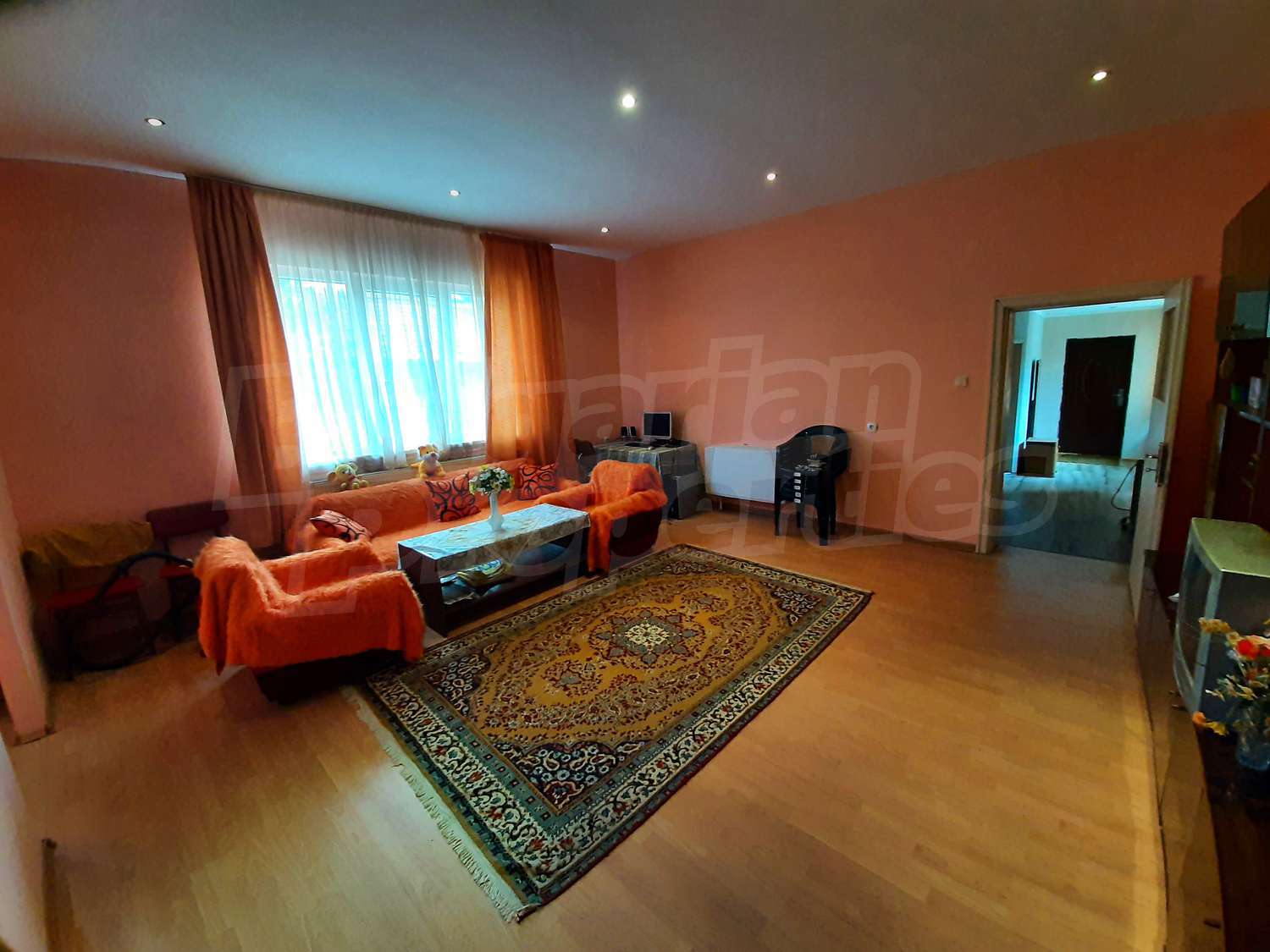 Gallery Picture 11