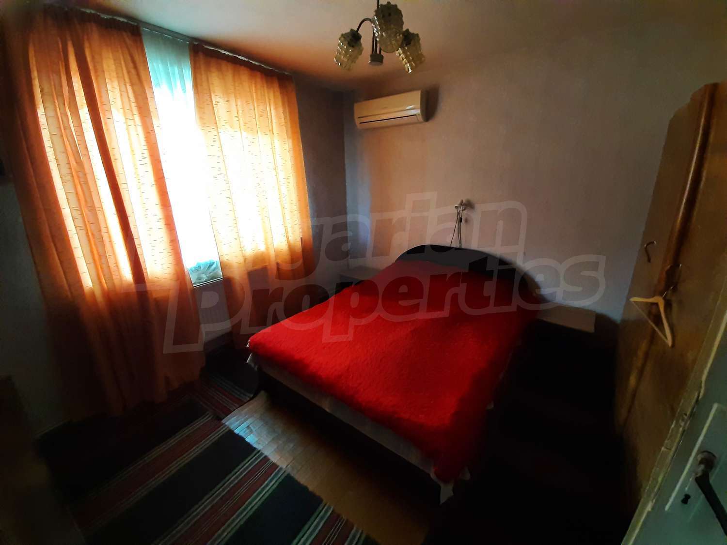 Gallery Picture 13