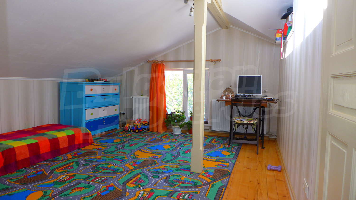 Gallery Picture 35