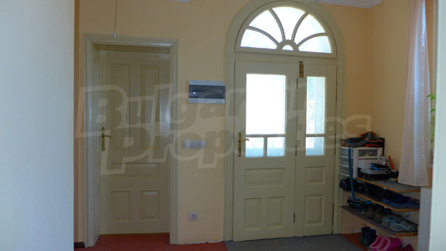 Gallery Picture 9
