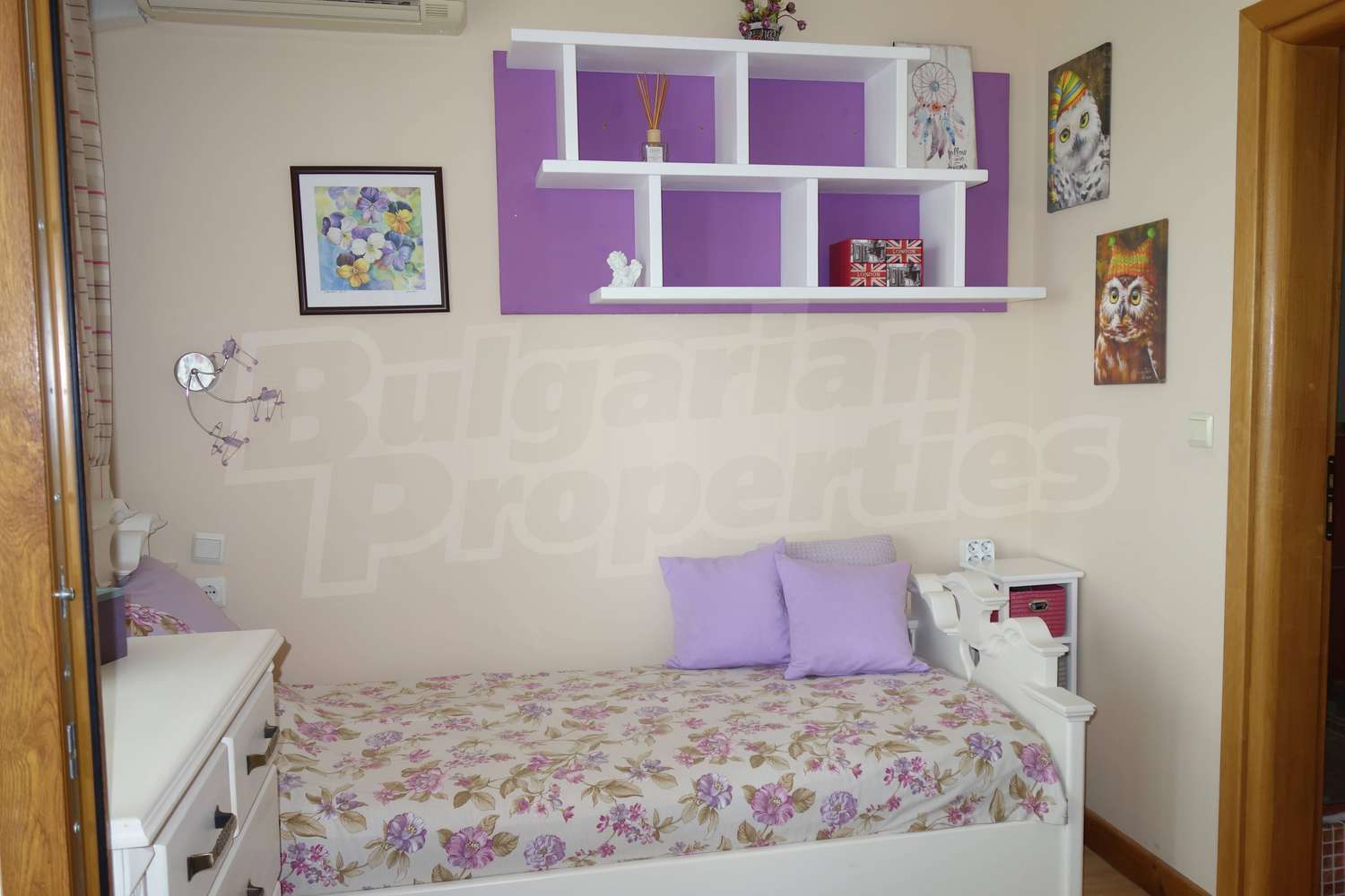 Gallery Picture 23