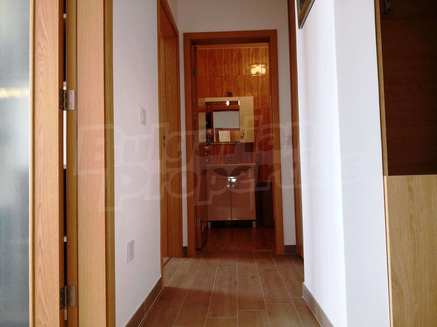 Gallery Picture 13