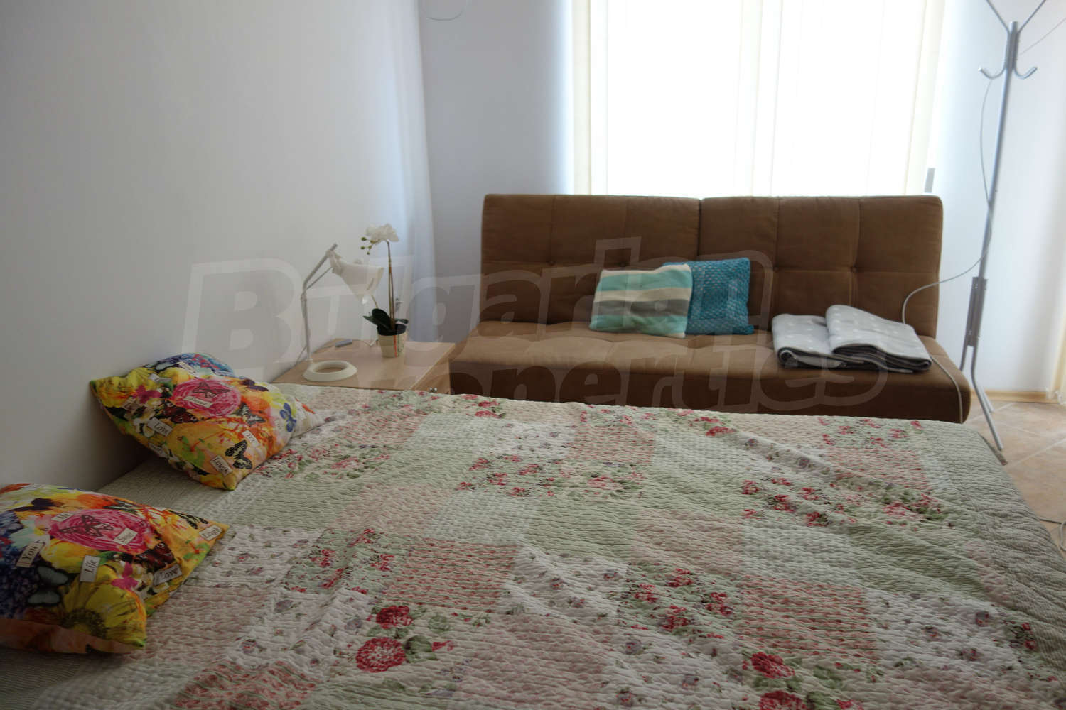 Gallery Picture 15