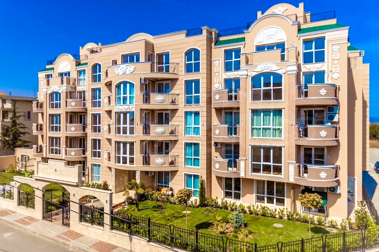 Apartment for sale in Marea Garden in Ravda, Aqua Paradise, Bulgaria