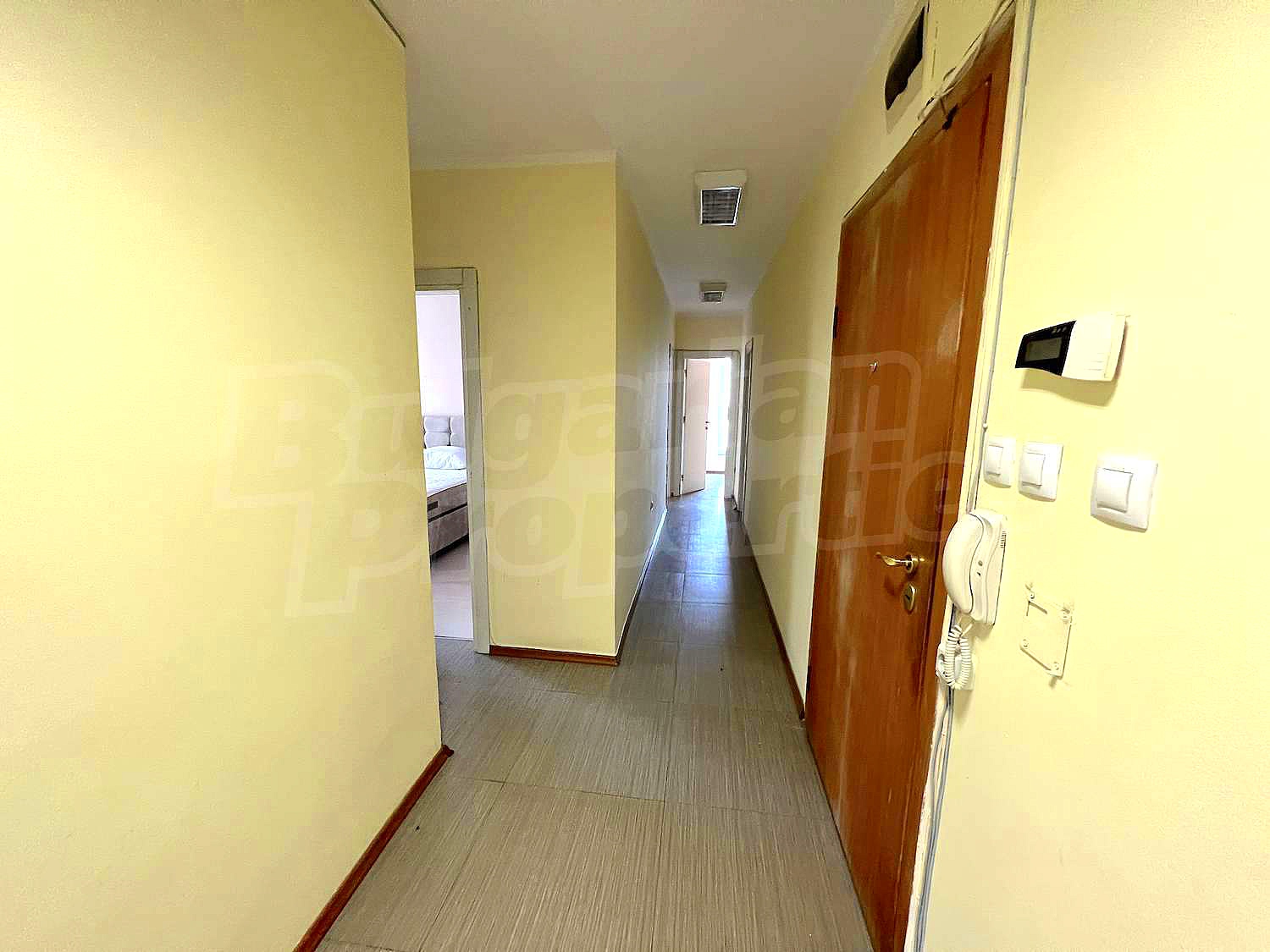 Gallery Picture 14