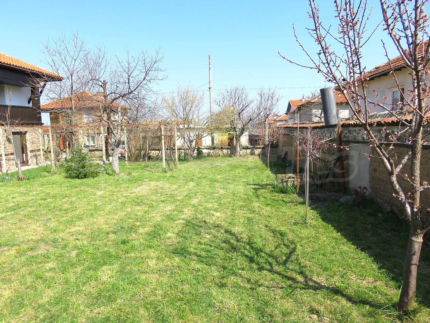 House for sale near Plovdiv, Bulgaria. Renovated house with landscaped
