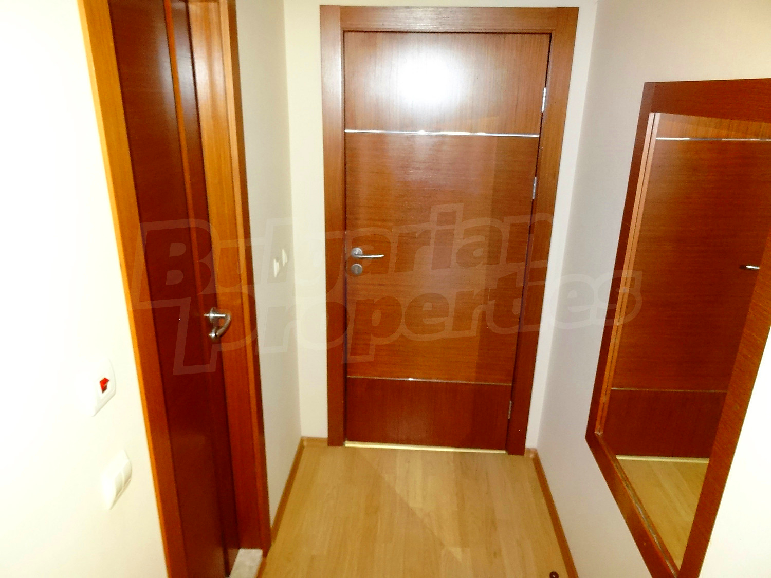 Gallery Picture 17