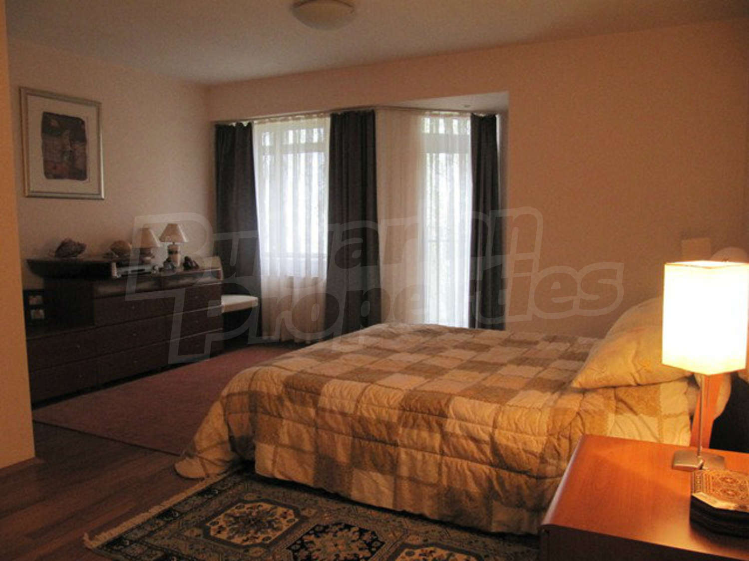 Gallery Picture 11