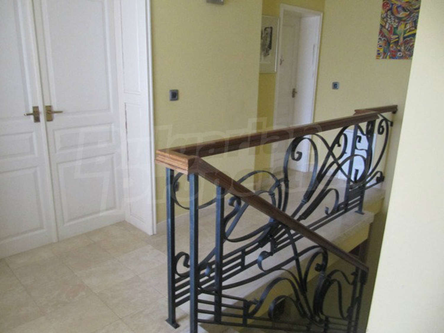 Gallery Picture 15