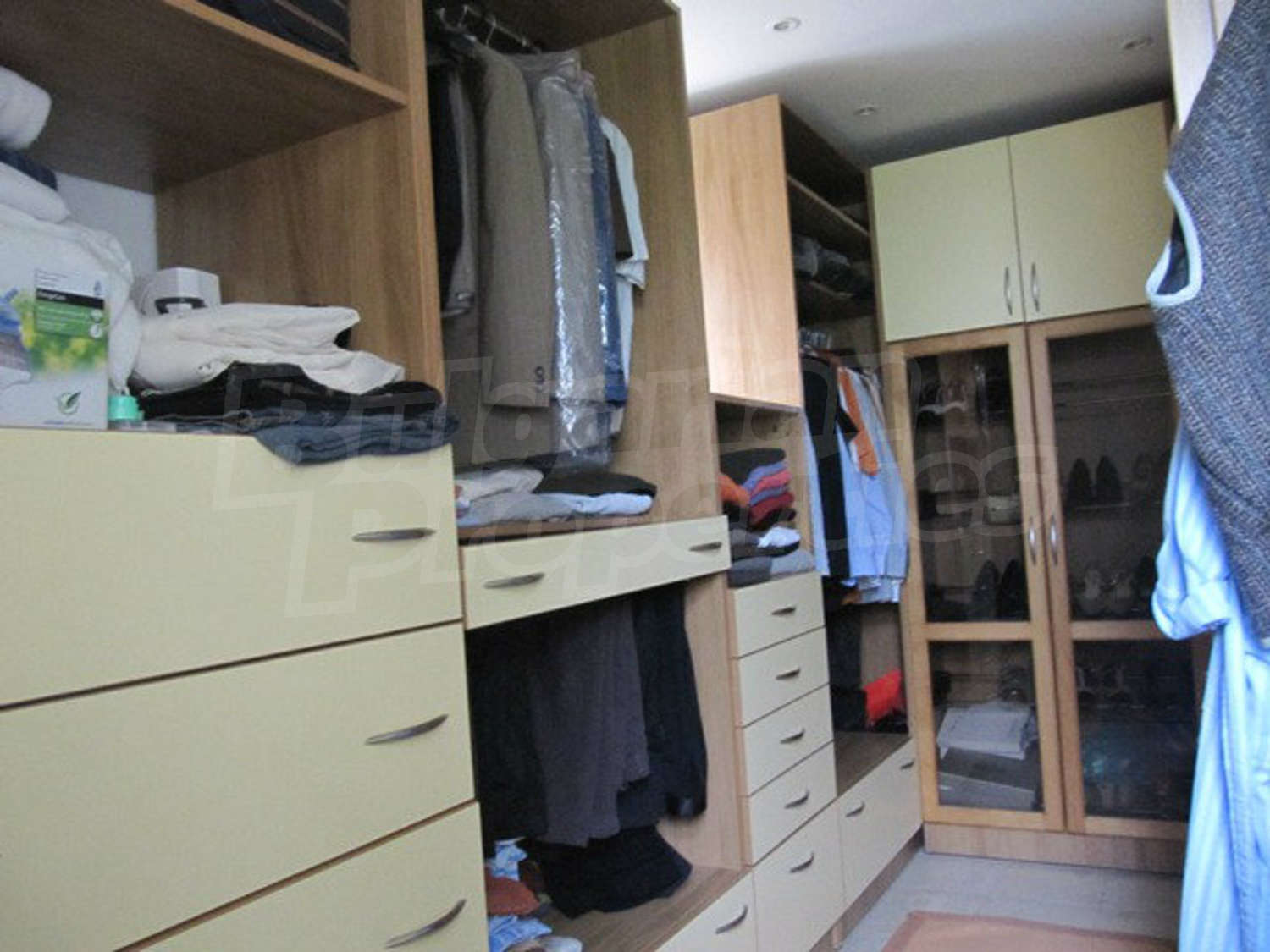 Gallery Picture 18
