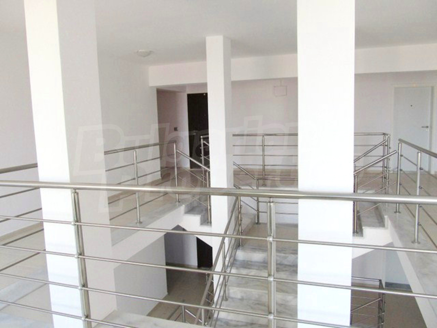 Gallery Picture 23