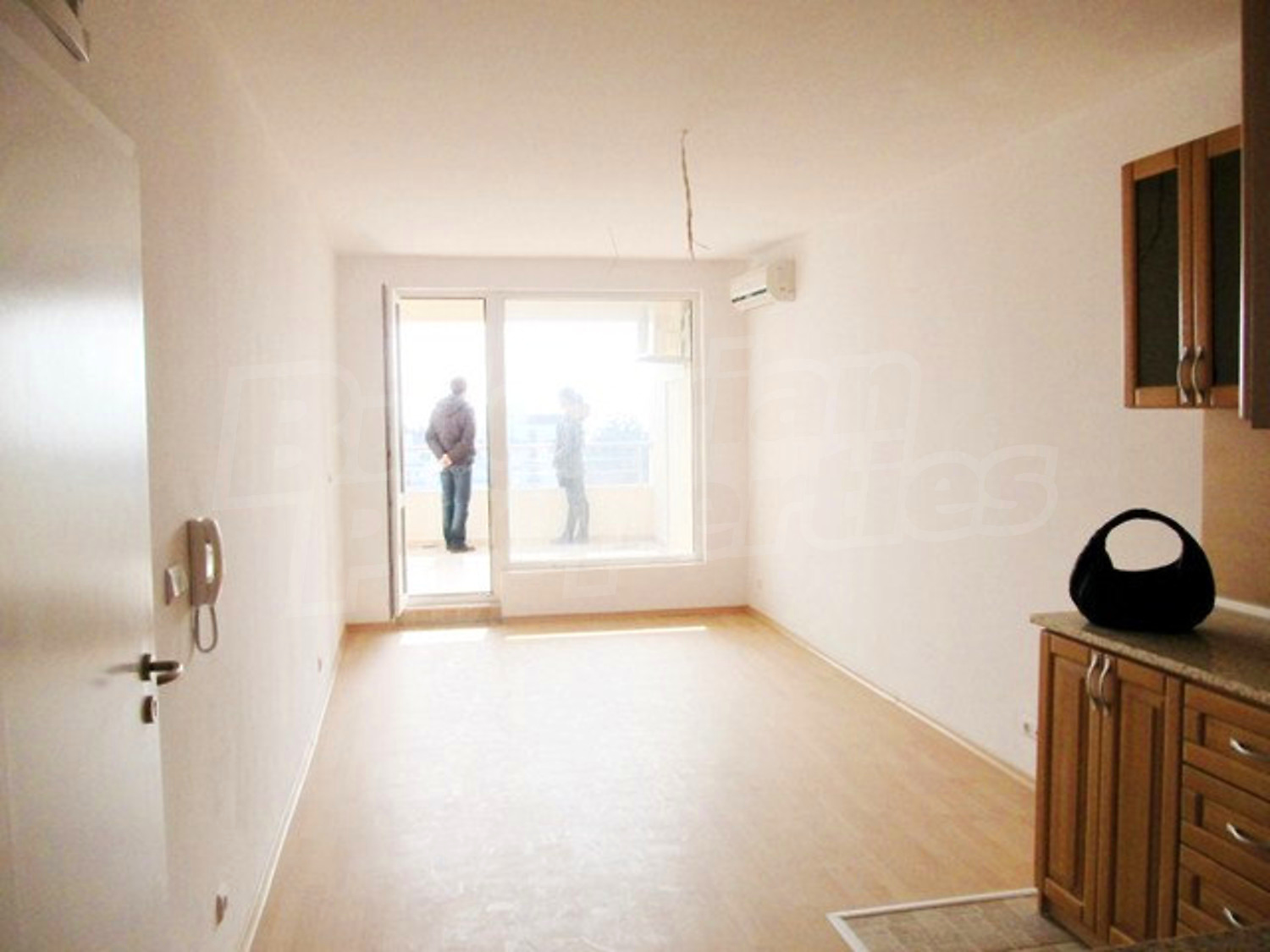 Gallery Picture 31