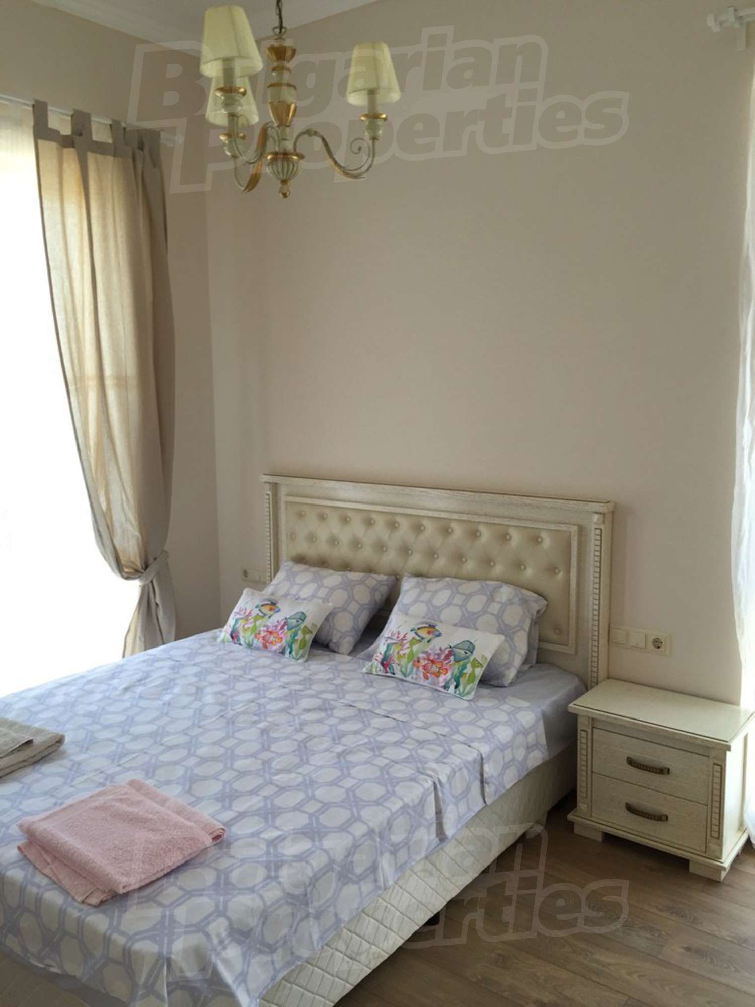 Gallery Picture 25