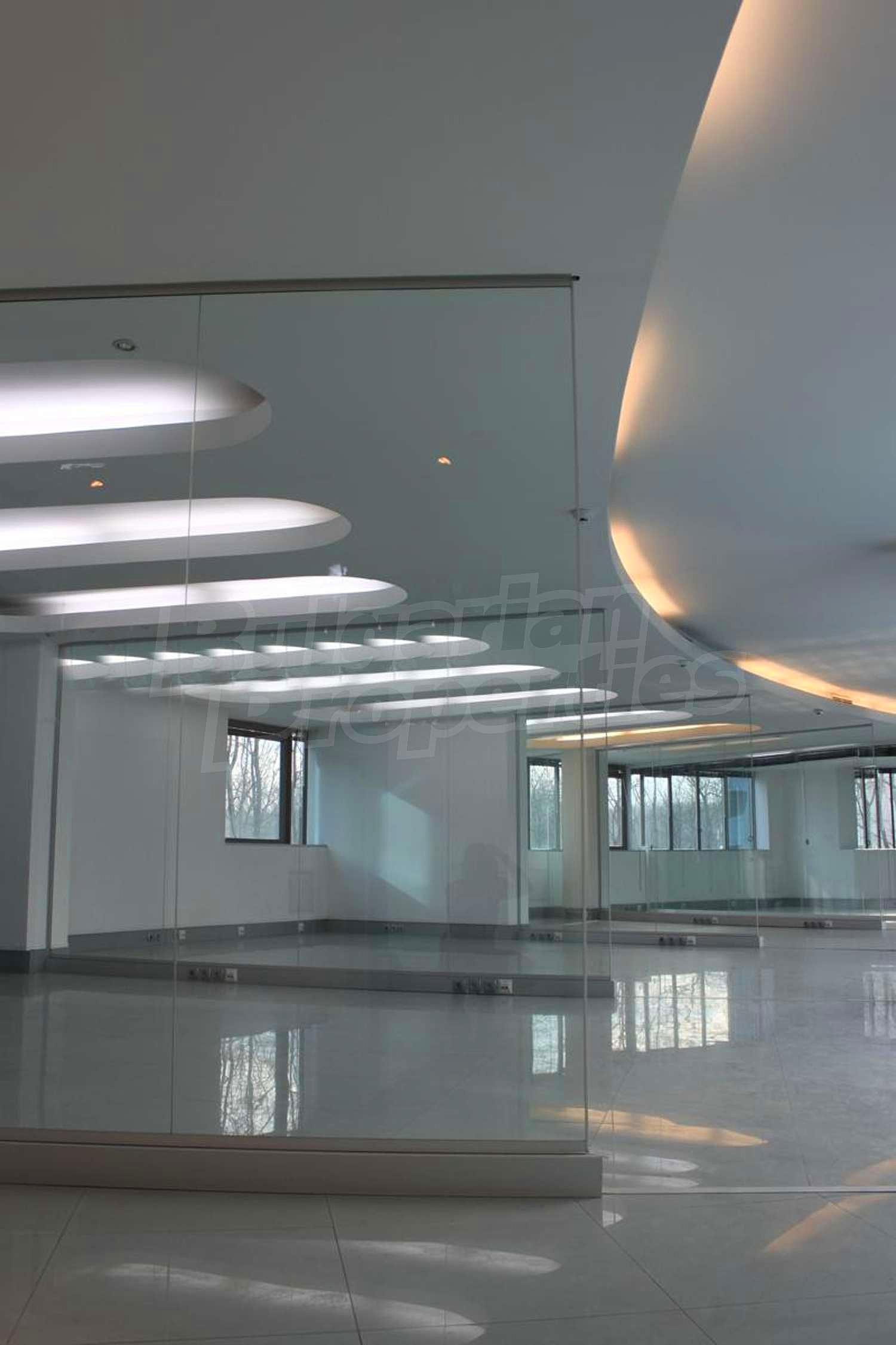 Gallery Picture 2