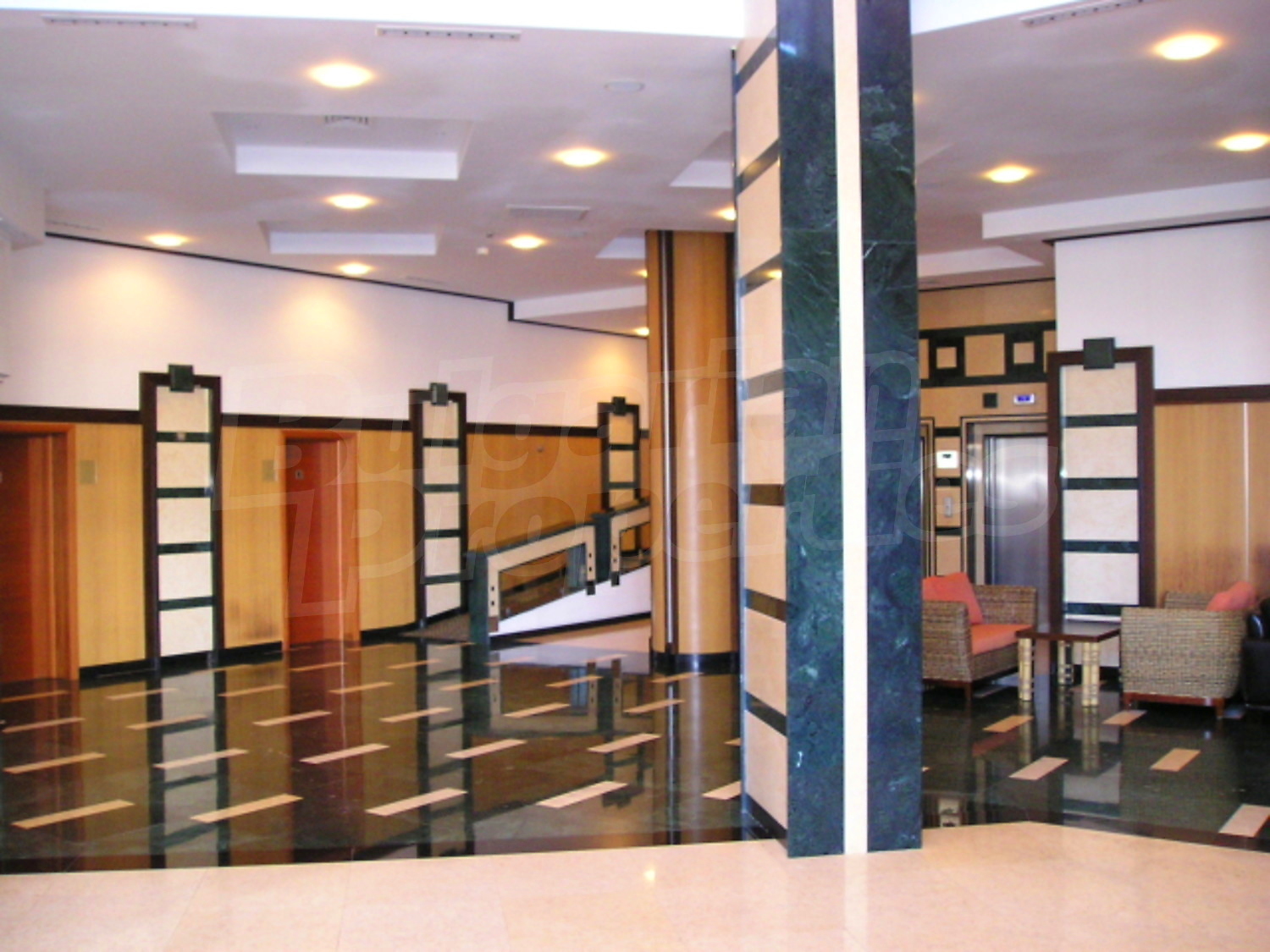 Gallery Picture 16