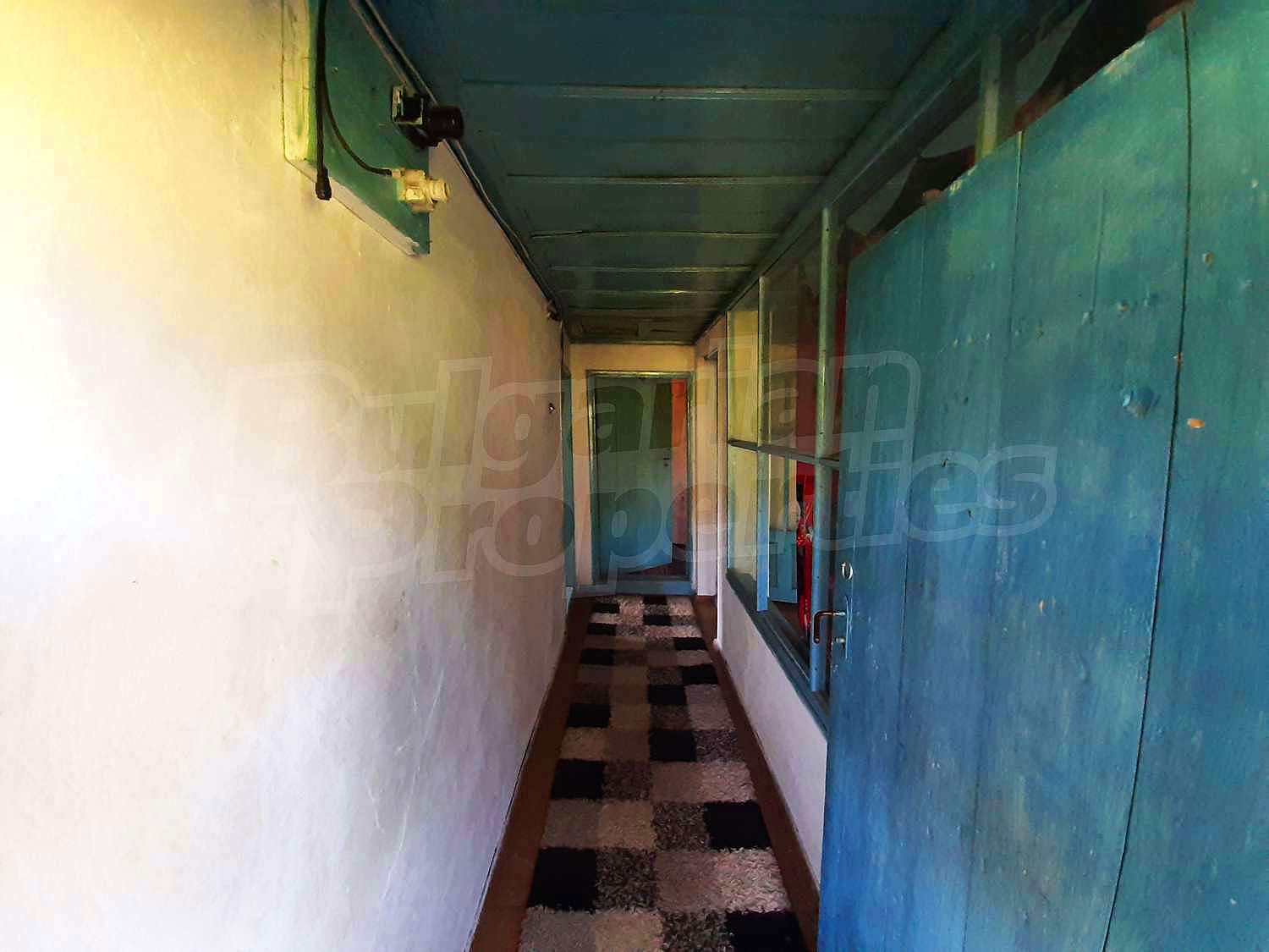 Gallery Picture 9