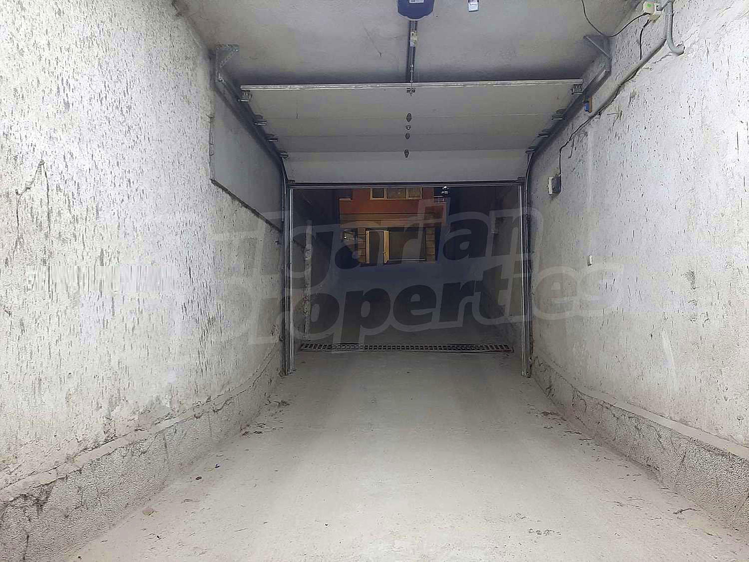 Gallery Picture 2
