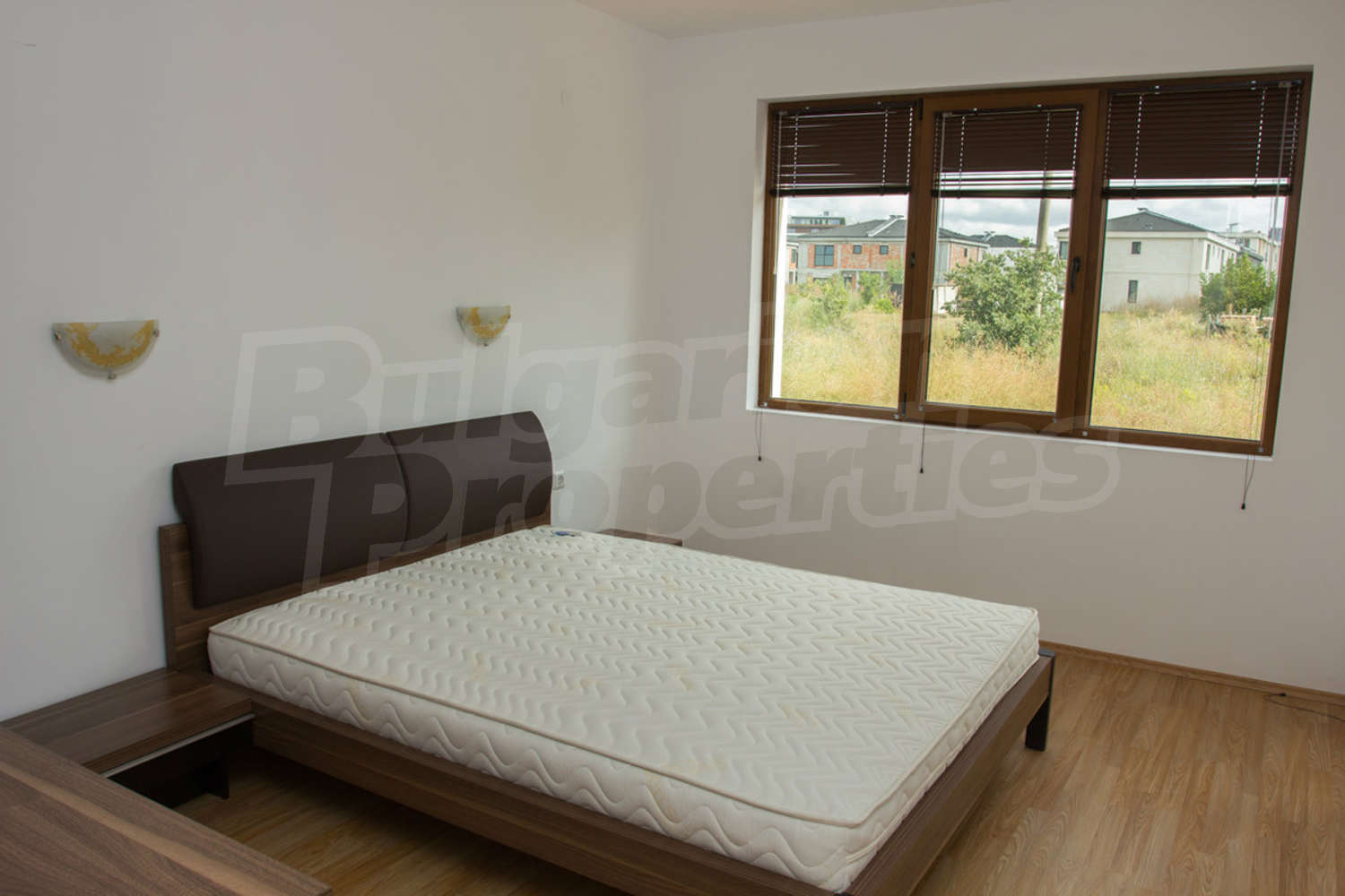 Gallery Picture 8