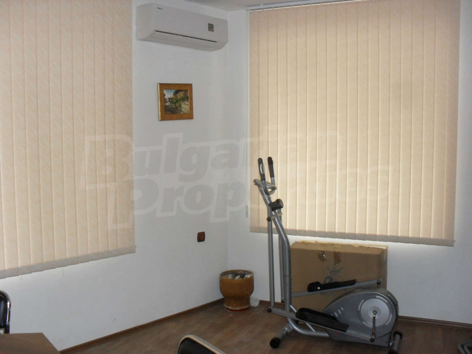 Gallery Picture 6