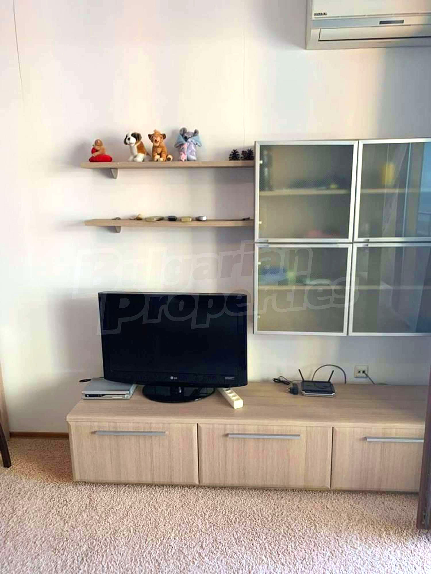 Gallery Picture 8