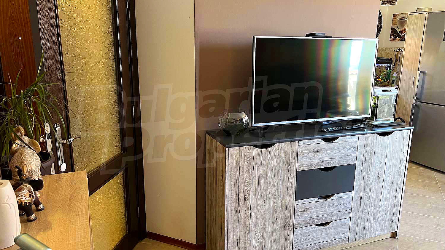 Gallery Picture 24