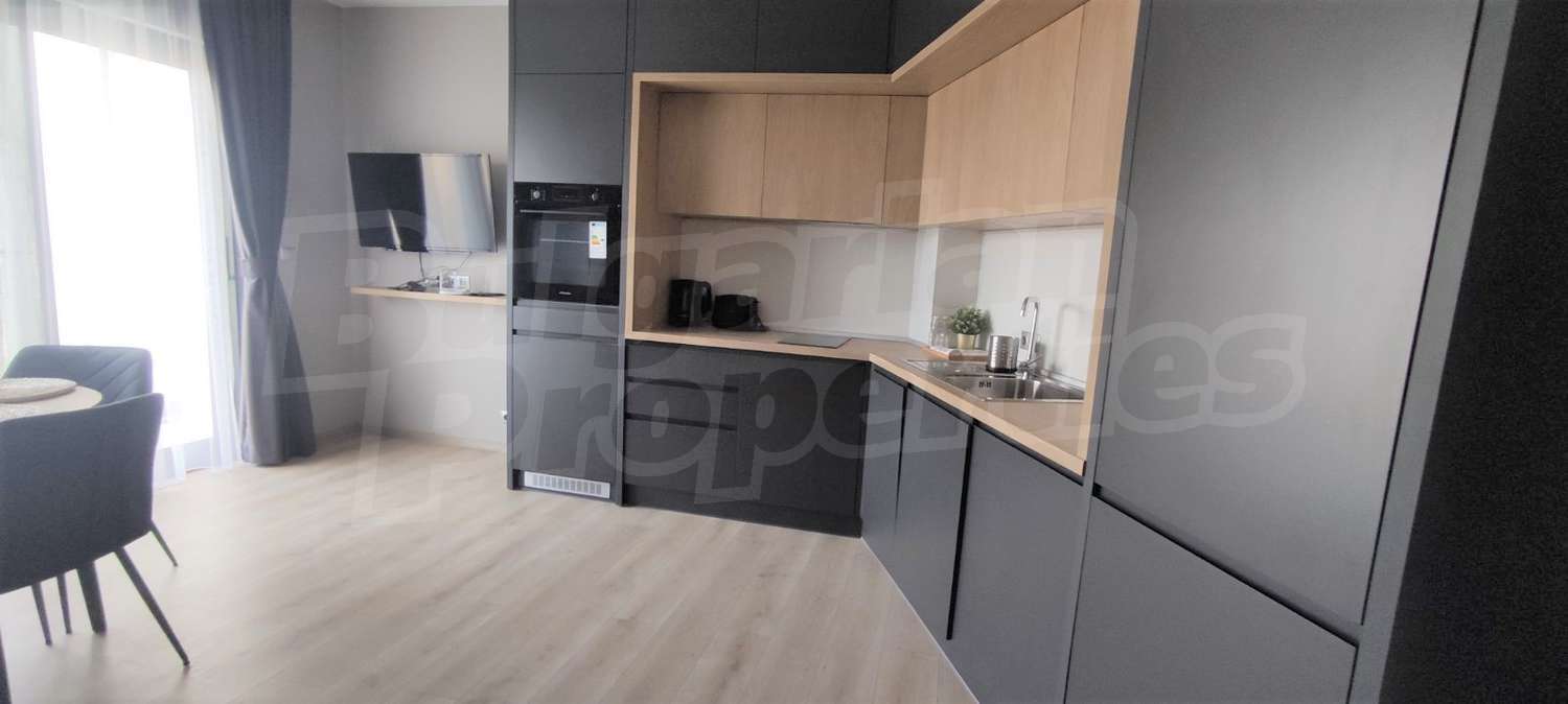 Gallery Picture 6