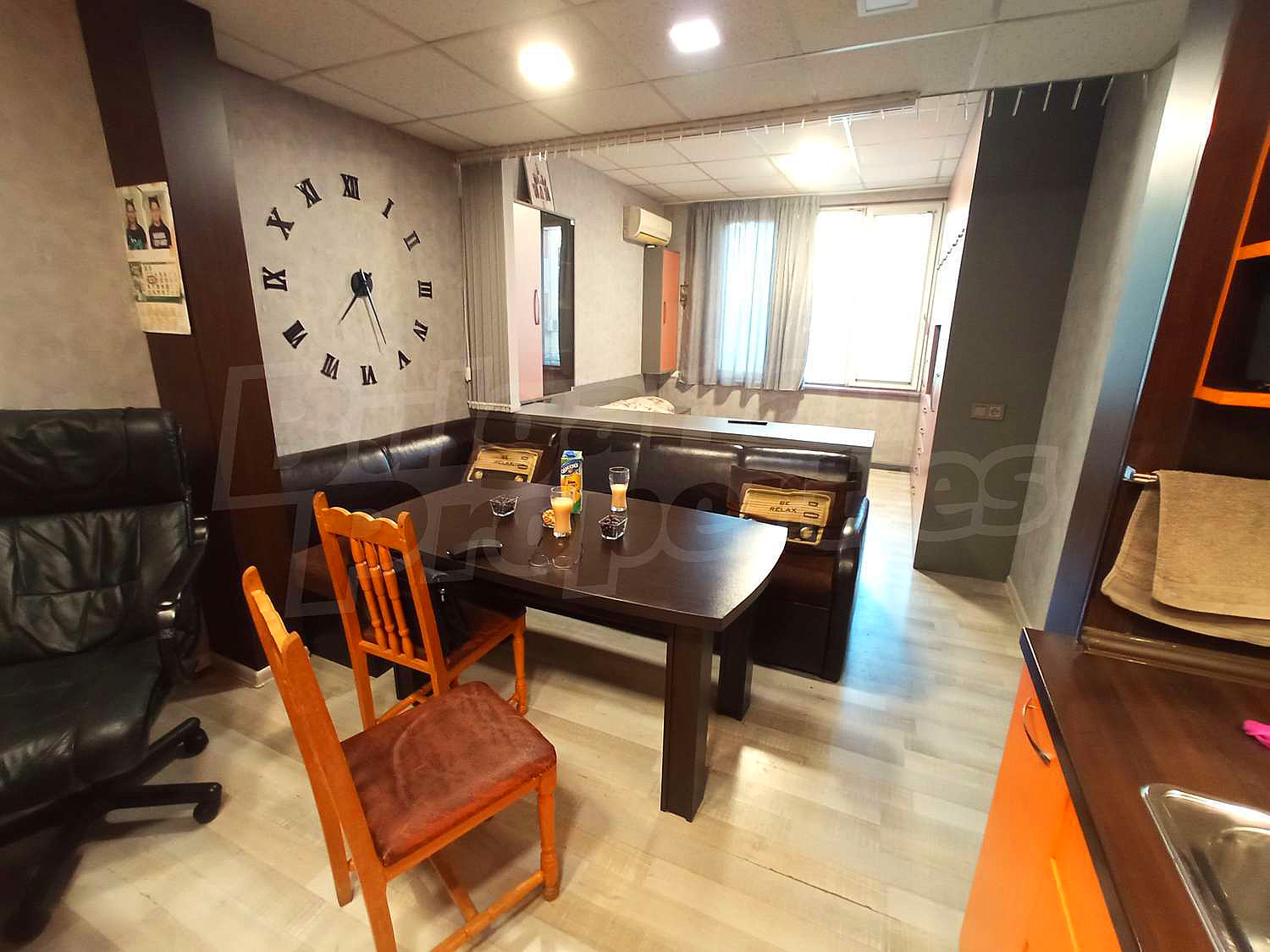 Gallery Picture 5