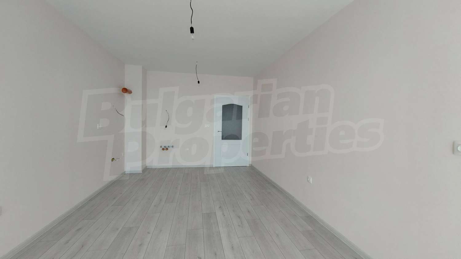 Gallery Picture 10