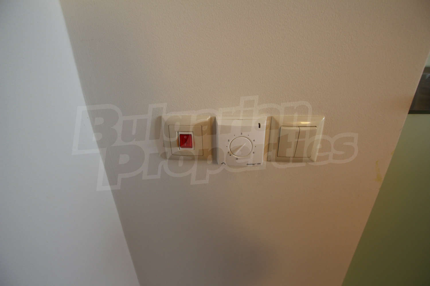 Gallery Picture 24