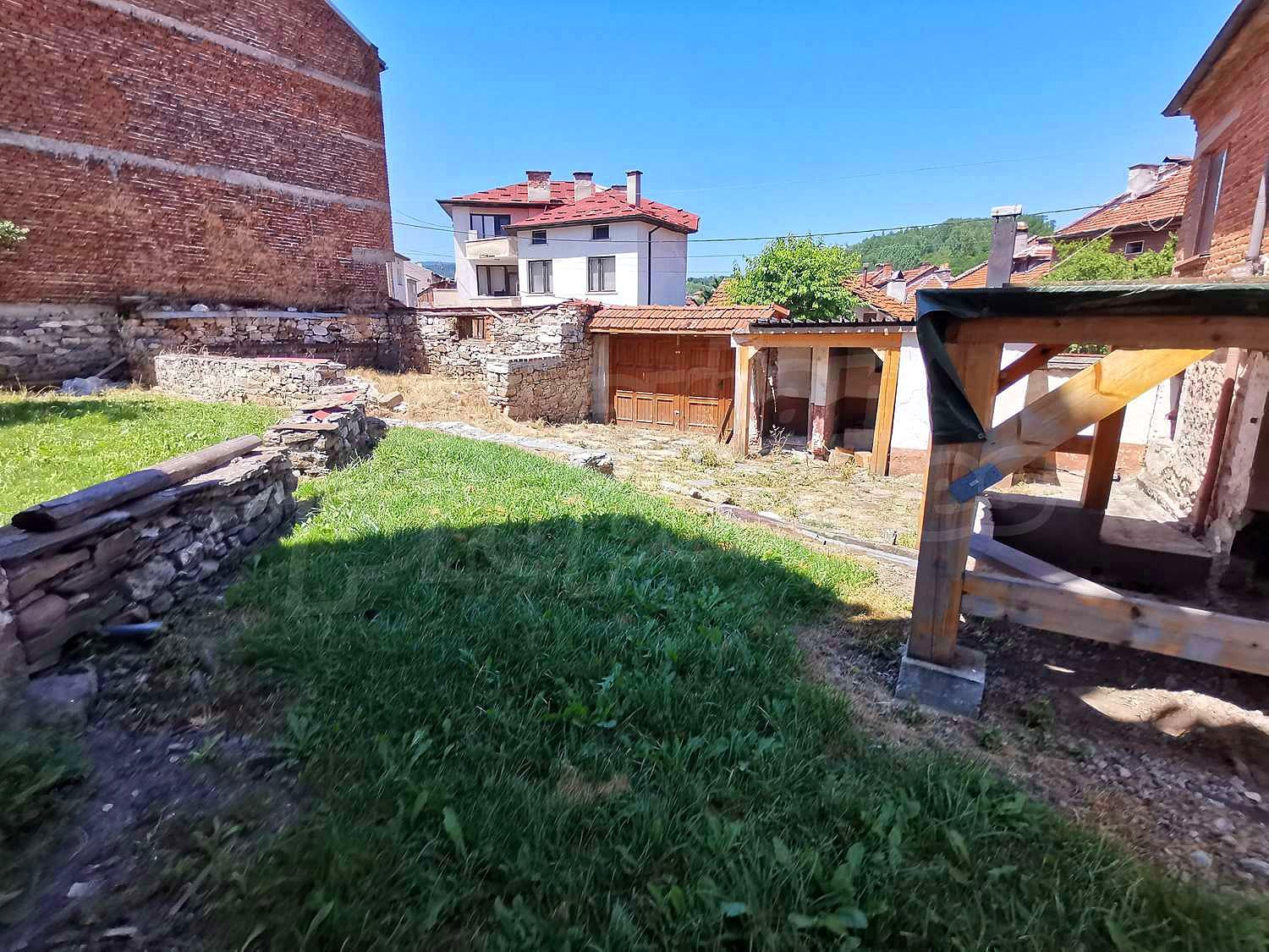 house-for-sale-in-batak-yazovir-batak-bulgaria